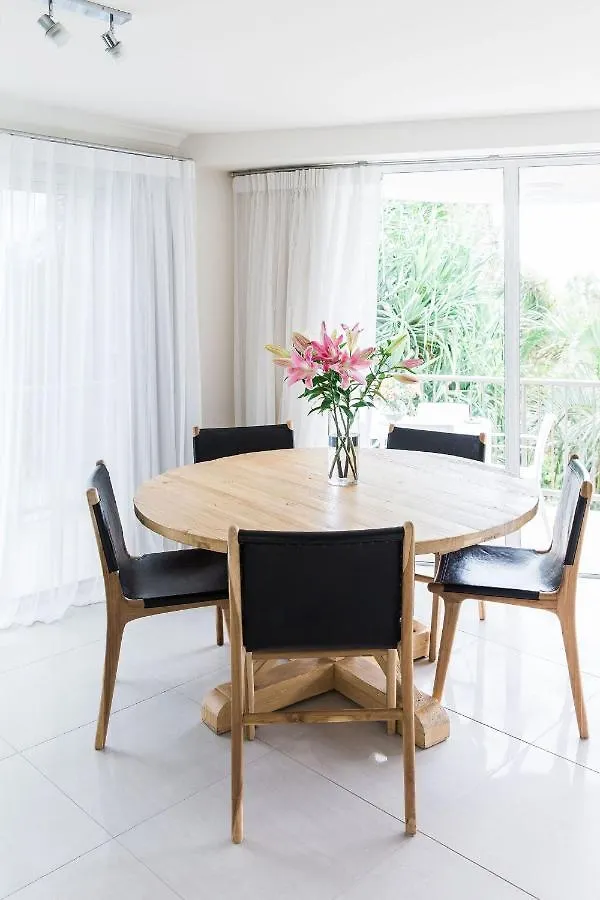 Sunshine Retreat Offers Ocean Views And Style Apartment Sunshine Beach