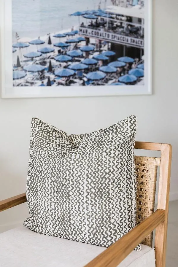 Sunshine Retreat Offers Ocean Views And Style Apartment Sunshine Beach Australia