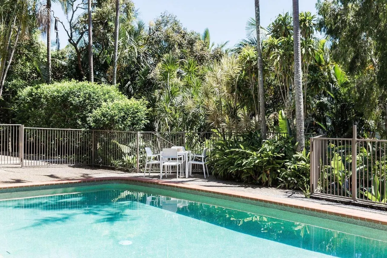 Sunshine Retreat Offers Ocean Views And Style Apartment Sunshine Beach